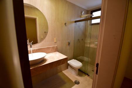 Apartamento para alugar com 174m², 3 quartos e 2 vagasBanheiro Suíte