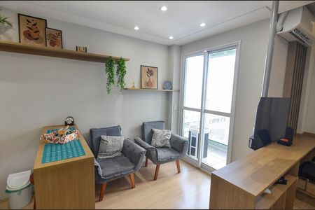 Studio para alugar com 32m², 1 quarto e sem vaga Studio para alugar com 32m², 1 quarto e sem vagaSala/Quarto