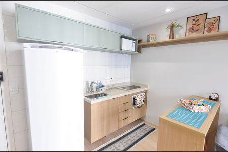 Studio para alugar com 32m², 1 quarto e sem vaga Studio para alugar com 32m², 1 quarto e sem vagaCozinha