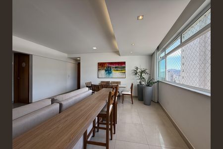 Sala de apartamento à venda com 2 quartos, 76m² em São Pedro, Belo Horizonte