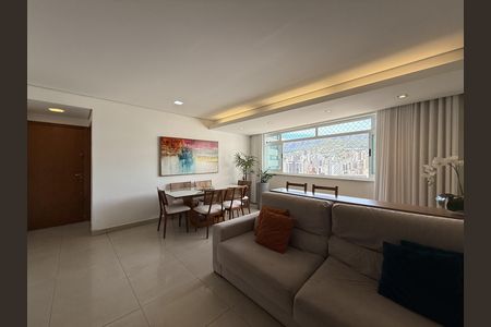 Sala de apartamento à venda com 2 quartos, 76m² em São Pedro, Belo Horizonte