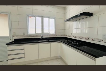 Casa para alugar com 3 quartos, 188m² em Lenheiro, Valinhos