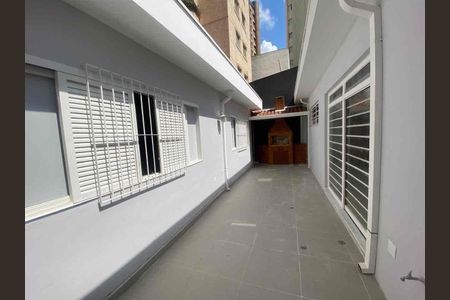 Casa para alugar com 260m², 5 quartos e sem vaga