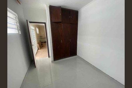 Casa para alugar com 260m², 5 quartos e sem vaga