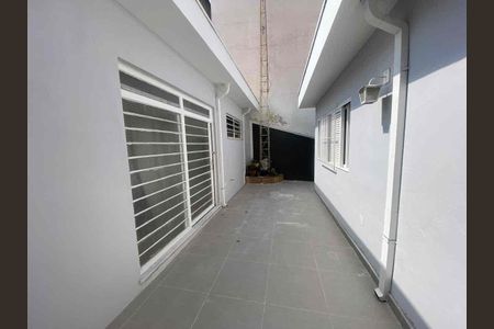 Casa para alugar com 260m², 5 quartos e sem vaga