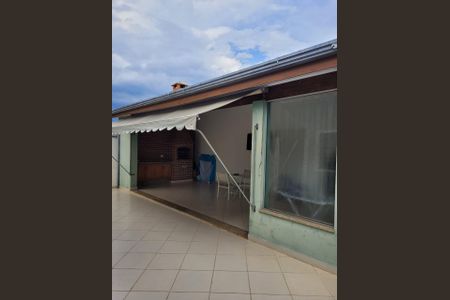 Casa para alugar com 182m², 2 quartos e sem vaga