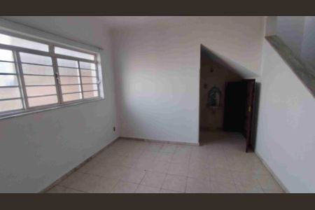 Casa para alugar com 217m², 3 quartos e 3 vagas