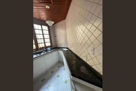 Casa para alugar com 3 quartos, 326m² em Bairro das Palmeiras, Campinas