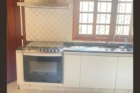 Casa para alugar com 3 quartos, 326m² em Bairro das Palmeiras, Campinas