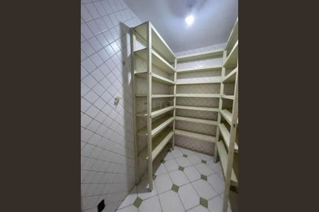 Casa para alugar com 326m², 3 quartos e 2 vagas