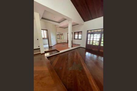 Casa para alugar com 3 quartos, 326m² em Bairro das Palmeiras, Campinas