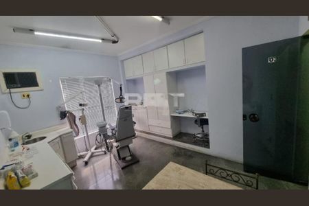 Casa para alugar com 219m², 2 quartos e 1 vaga