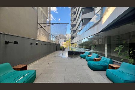 Studio para alugar com 33m², 1 quarto e sem vaga Studio para alugar com 33m², 1 quarto e sem vagaPiscina