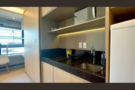 Studio para alugar com 33m², 1 quarto e sem vaga Studio para alugar com 33m², 1 quarto e sem vagaCozinha