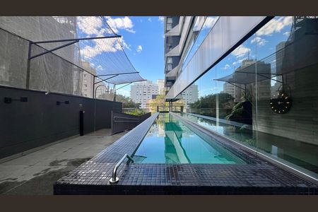 Studio para alugar com 33m², 1 quarto e sem vaga Studio para alugar com 33m², 1 quarto e sem vagaPiscina