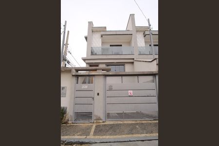 Fachada de casa à venda com 3 quartos, 115m² em Vila Esperança, São Paulo