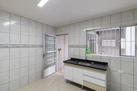 Casa para alugar com 52m², 2 quartos e 1 vagaCozinha 