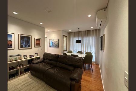 Apartamento à venda com 70m², 3 quartos e 1 vaga Apartamento à venda com 70m², 3 quartos e 1 vagaSala
