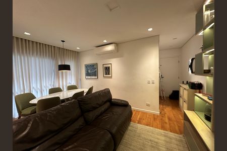 Apartamento à venda com 70m², 3 quartos e 1 vaga Apartamento à venda com 70m², 3 quartos e 1 vagaSala