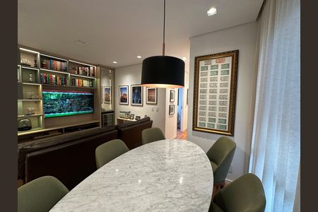 Apartamento à venda com 70m², 3 quartos e 1 vaga Apartamento à venda com 70m², 3 quartos e 1 vagaSala