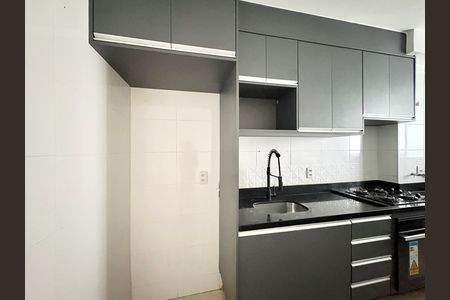 Apartamento à venda com 65m², 3 quartos e 2 vagasCozinha