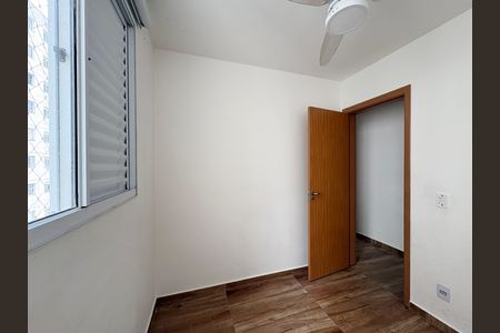 Apartamento à venda com 65m², 3 quartos e 2 vagasQuarto 2