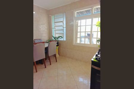 Sala de apartamento para alugar com 2 quartos, 49m² em Santana, Porto Alegre