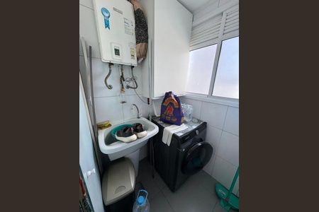 Área de serviço de apartamento para alugar com 1 quarto, 59m² em Tristeza, Porto Alegre