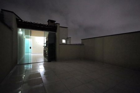 Apartamento para alugar com 98m², 2 quartos e 1 vaga Apartamento para alugar com 98m², 2 quartos e 1 vagaCobertura