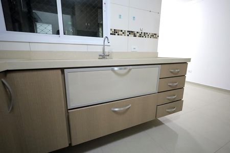 Apartamento para alugar com 98m², 2 quartos e 1 vaga Apartamento para alugar com 98m², 2 quartos e 1 vagaCozinha