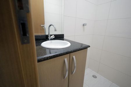 Apartamento para alugar com 98m², 2 quartos e 1 vaga Apartamento para alugar com 98m², 2 quartos e 1 vagaBanheiro 1