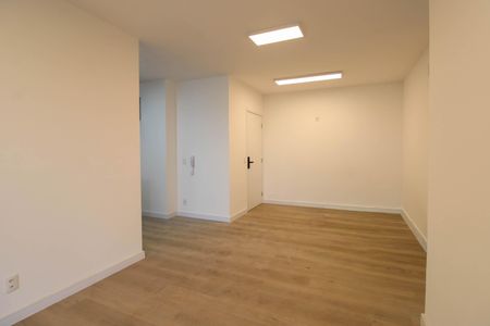 Sala  de apartamento para alugar com 3 quartos, 91m² em Vila Progredior, São Paulo
