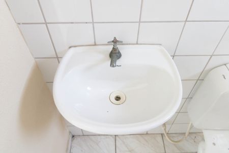 Apartamento para alugar com 48m², 2 quartos e 1 vaga Apartamento para alugar com 48m², 2 quartos e 1 vagaBanheiro