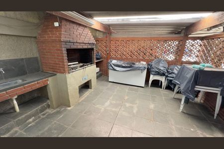Apartamento à venda com 60m², 2 quartos e 1 vaga Apartamento à venda com 60m², 2 quartos e 1 vagaCONDOMINIO