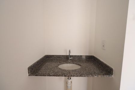 Apartamento para alugar com 35m², 2 quartos e sem vagaBanheiro