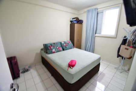 Apartamento à venda com 57m², 2 quartos e 1 vagaQuarto 2
