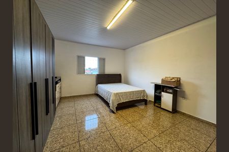 Casa à venda com 240m², 2 quartos e 1 vaga Casa à venda com 240m², 2 quartos e 1 vagaQuarto 2