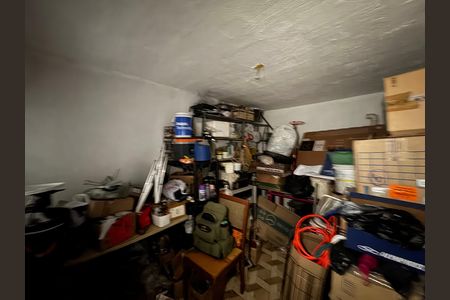 Casa à venda com 240m², 2 quartos e 1 vaga Casa à venda com 240m², 2 quartos e 1 vagaDetalhe - Quarto da bagunça
