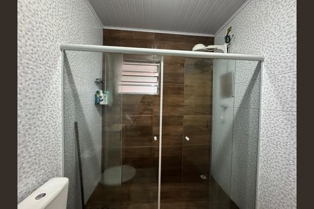 Casa à venda com 240m², 2 quartos e 1 vaga Casa à venda com 240m², 2 quartos e 1 vagaBanheiro 1