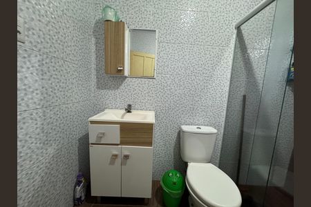Casa à venda com 240m², 2 quartos e 1 vaga Casa à venda com 240m², 2 quartos e 1 vagaBanheiro 1
