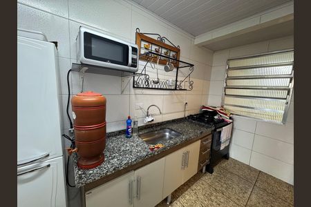 Casa à venda com 240m², 2 quartos e 1 vaga Casa à venda com 240m², 2 quartos e 1 vagaCozinha