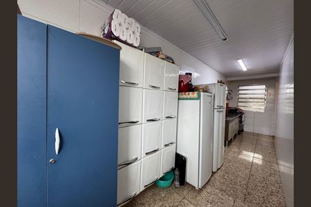 Casa à venda com 240m², 2 quartos e 1 vaga Casa à venda com 240m², 2 quartos e 1 vagaCozinha