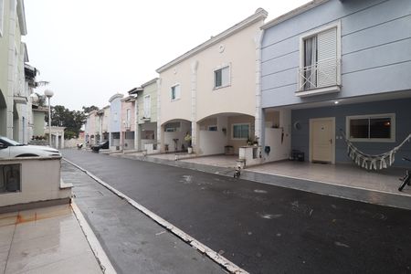 Casa à venda com 120m², 3 quartos e 2 vagasFachada Casa
