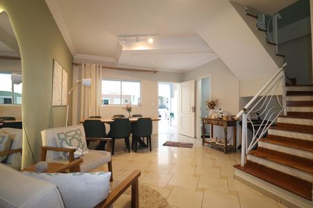Sala de casa à venda com 3 quartos, 120m² em Vila Scarpelli, Santo André