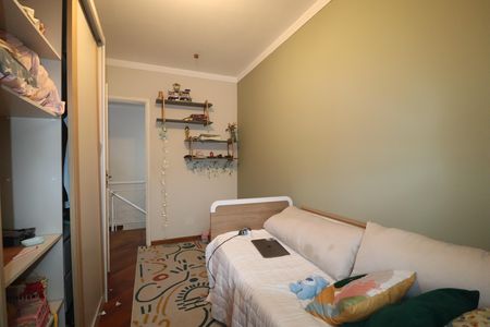 Casa à venda com 120m², 3 quartos e 2 vagasQuarto 2