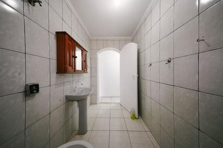Casa para alugar com 66m², 3 quartos e 1 vagaBanheiro 1