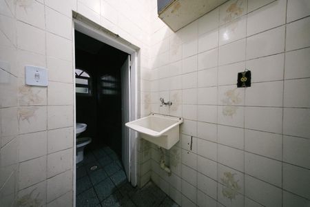 Casa para alugar com 66m², 3 quartos e 1 vagaÁrea de Serviço