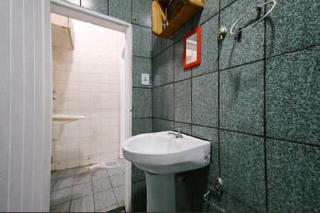 Casa para alugar com 66m², 3 quartos e 1 vagaBanheiro 2