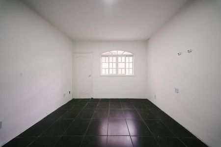 Casa para alugar com 66m², 3 quartos e 1 vagaSala