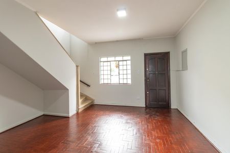 Casa para alugar com 109m², 2 quartos e sem vaga Casa para alugar com 109m², 2 quartos e sem vagaSala